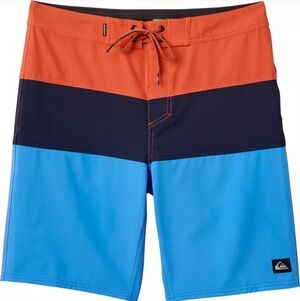 Quiksilver Surfsilk Panel Board Shorts 34